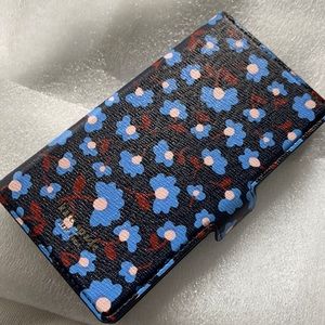 Kate spade iPhone 11 Pro case